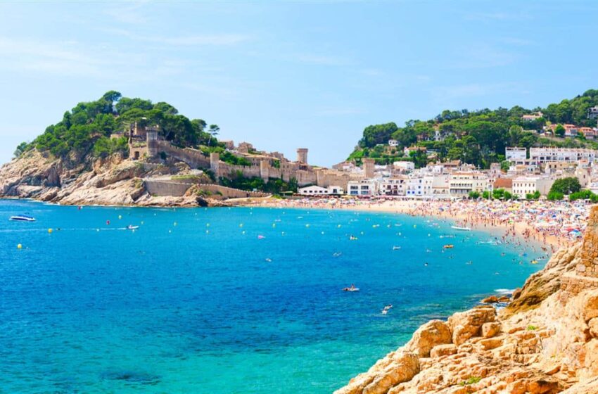  Tossa de Mar Blue Paradise: La Mejor Playa de España Número 1