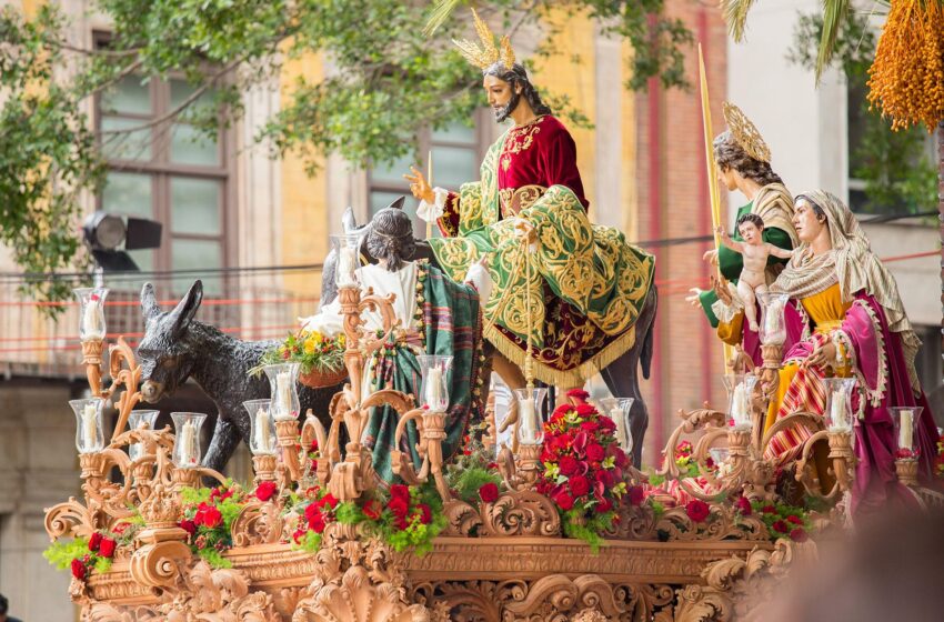  Celebrating Semana Santa in Spain